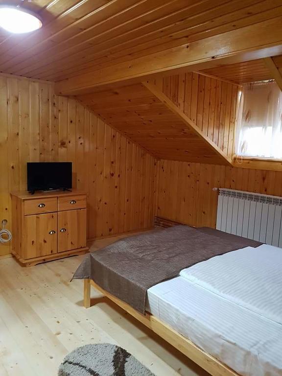 Cabana Sarmis Costesti Exteriör bild