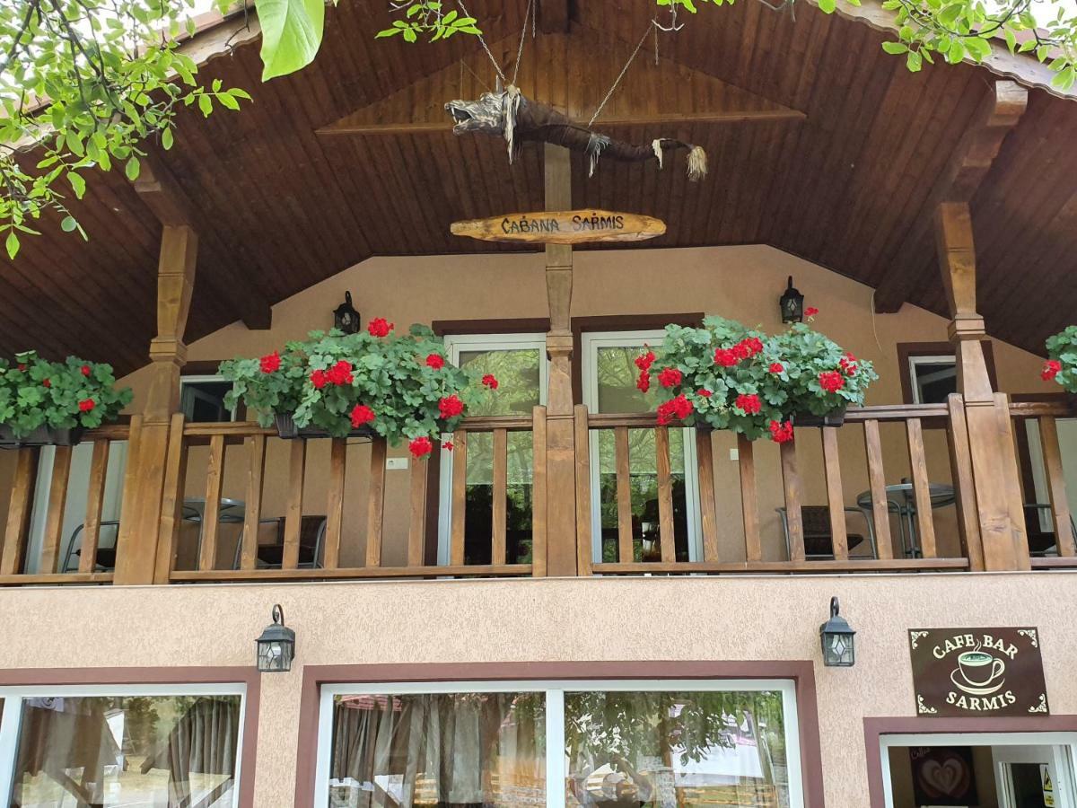 Cabana Sarmis Costesti Exteriör bild